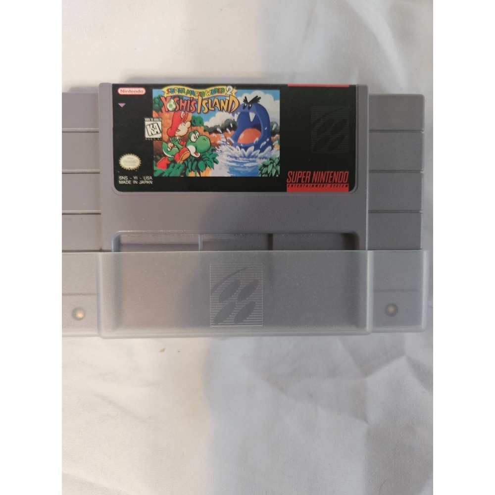 Super Mario World 2: Yoshi's Island (Super Nintendo, 1995) Authentic